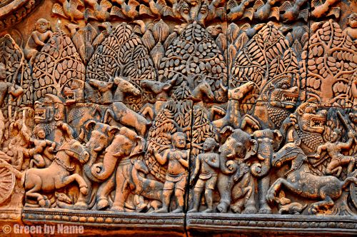 The children of Banteay Srei